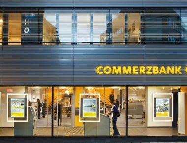 Ο επικεφαλής της Commerzbank δίνει την δική του οπτική για το μέλλον της Ελλάδας μετά το Γ' Μνημόνιο